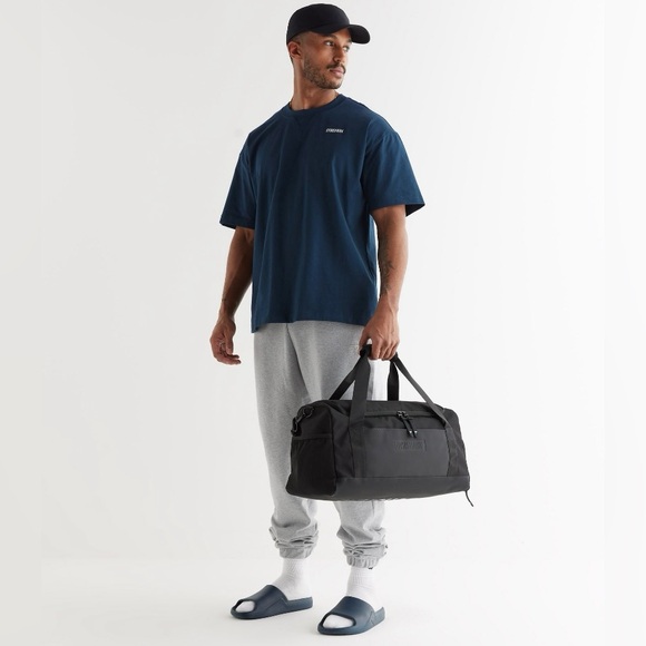 GYMSHARK Men’s Oversized Medium Rest Day T-Shirt Navy- NWT - Picture 4 of 5